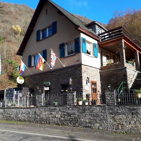 Haus Am Dekernbach Bed & Breakfast Cochem Exterior photo