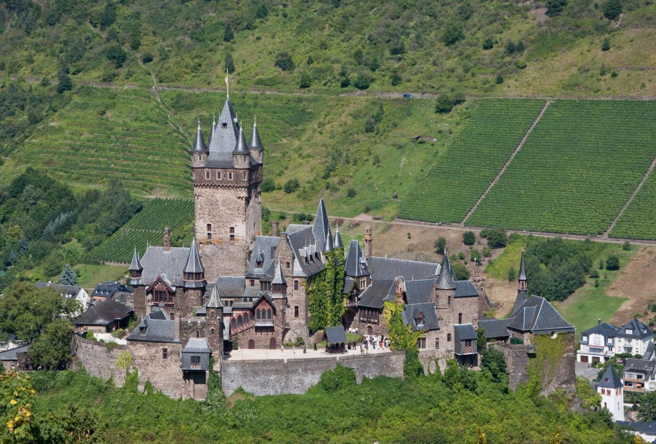 Haus Am Dekernbach Bed & Breakfast Cochem Exterior photo